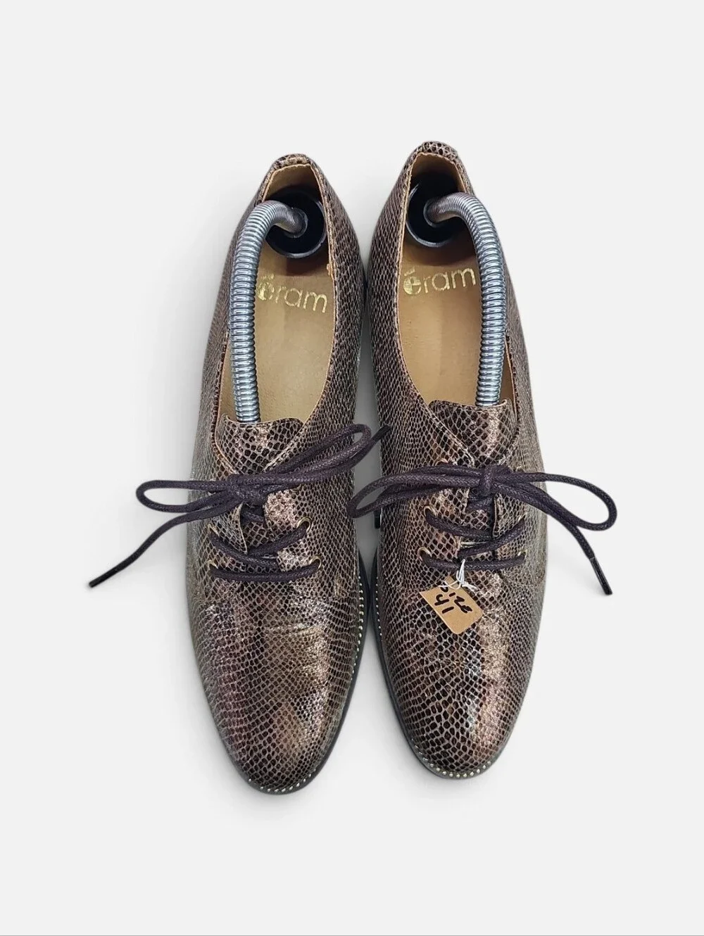 eram stylish derby